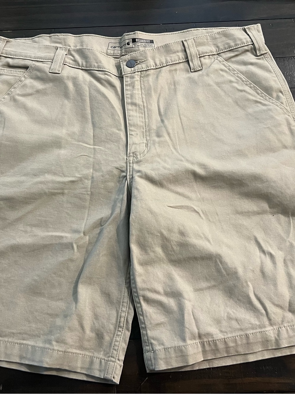 Carhartt Relaxed Fit Men’s Shorts in Light Khaki
